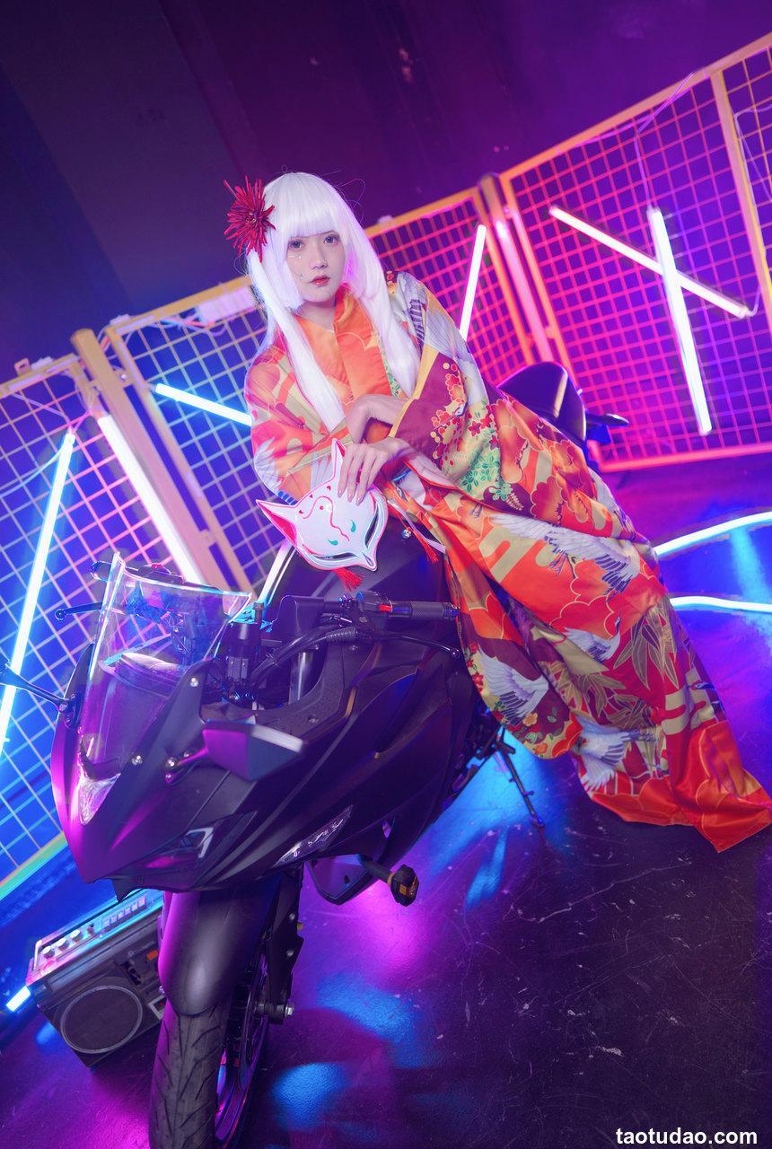 兔子Zzz不吃胡萝卜 -  赛博电子姬 [32P-355MB]