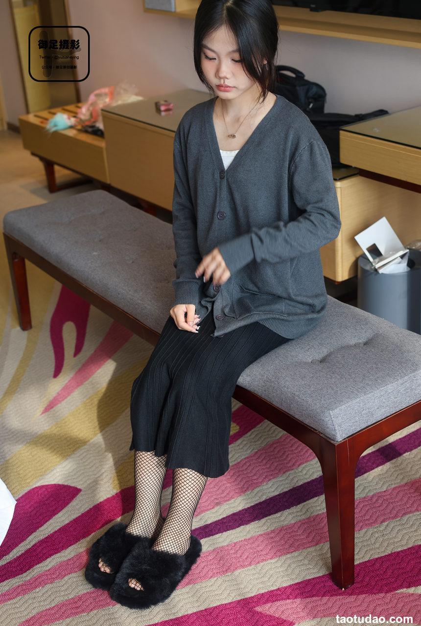 御足摄影 NO.003 毛毛鞋网袜 [77P1V2.74GB]