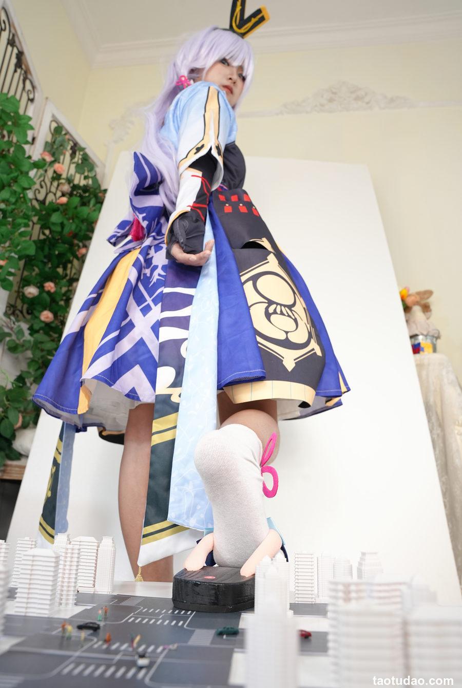 [觅芙少女]NO.092 娜娜-cos神里凌华 巨人踩踏[204P+1V／4.95GB]