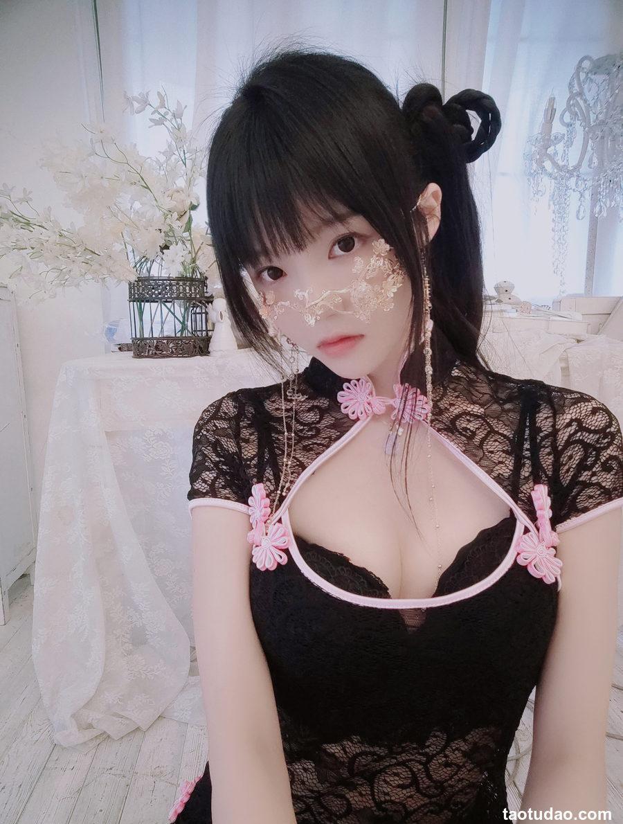 桜桃喵 - 蕾丝旗袍 [20P-188MB]