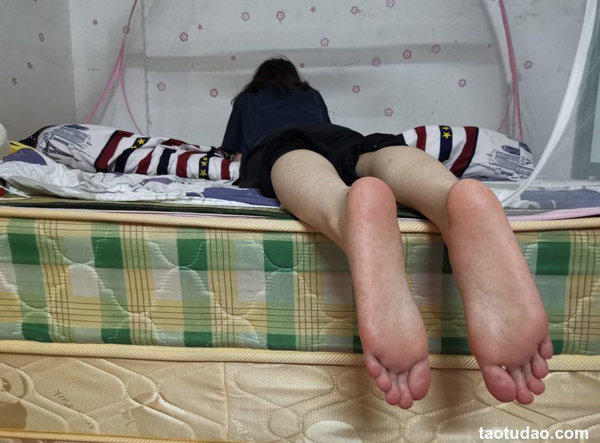 鱼鱼足影 NO.010 - 骆馨[118P+1V／563MB]