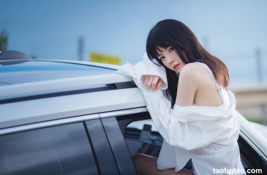 桜桃喵 车车 [15P-158MB]