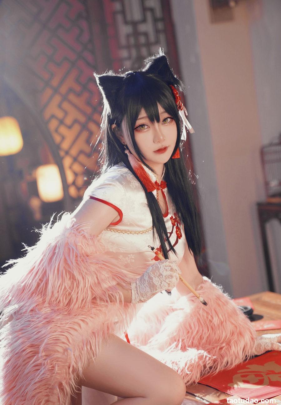 Halo_酱 - NO.04 爱宕新春旗袍 [17P-54MB]