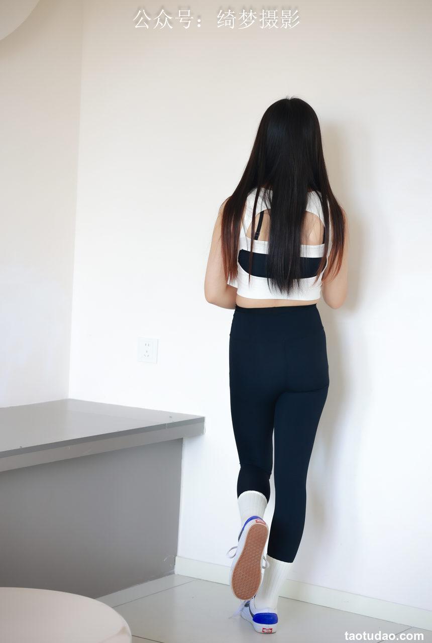 [绮梦摄影] 2024.09.01 NO.013 团子 珍藏无修无水印版 [650P-7.92G]