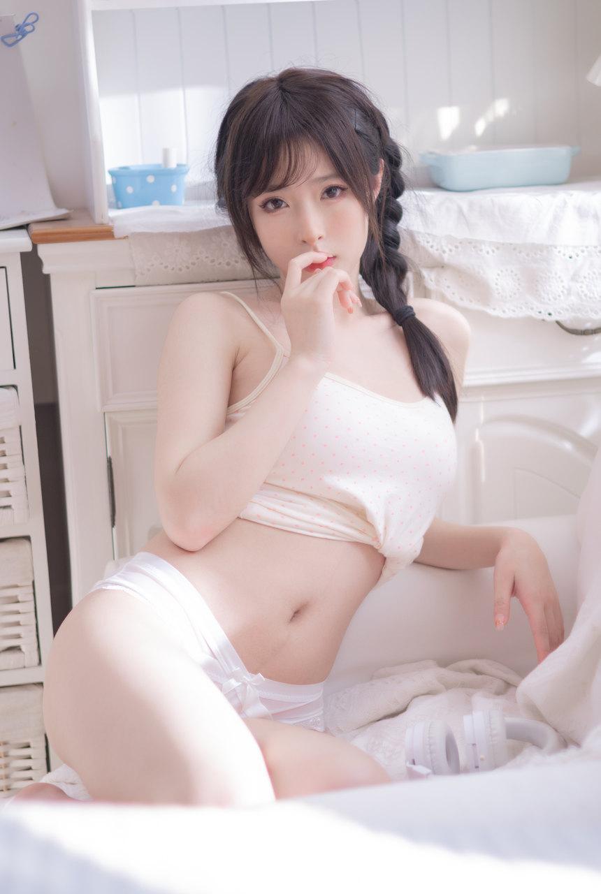 [清水由乃] 麻花少女 [70P-347M]