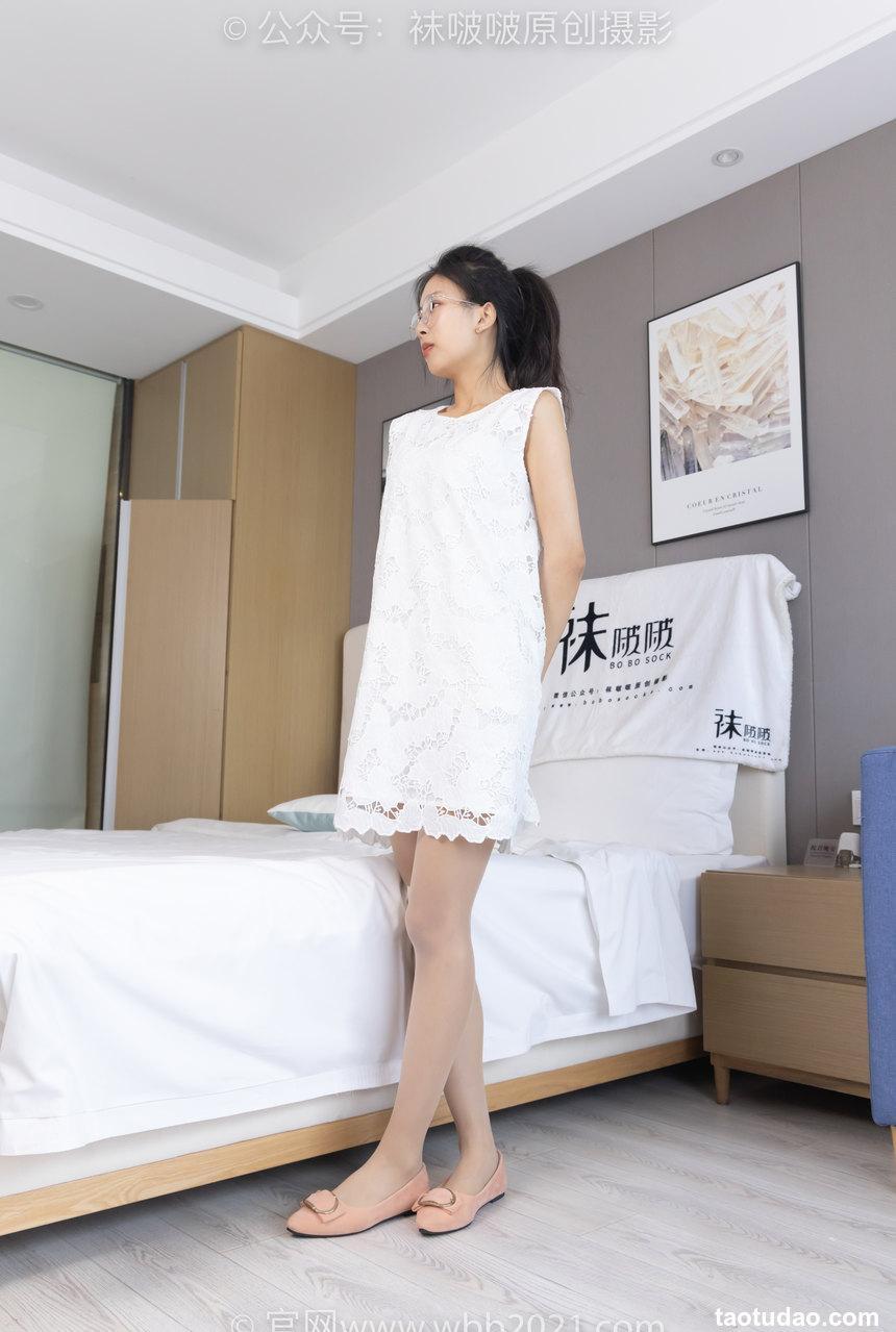 [BoBoSocks袜啵啵]NO.283 奶油-平底鞋、皮鞋、肉丝、厚白丝大腿袜[140P+1V／5.87GB]