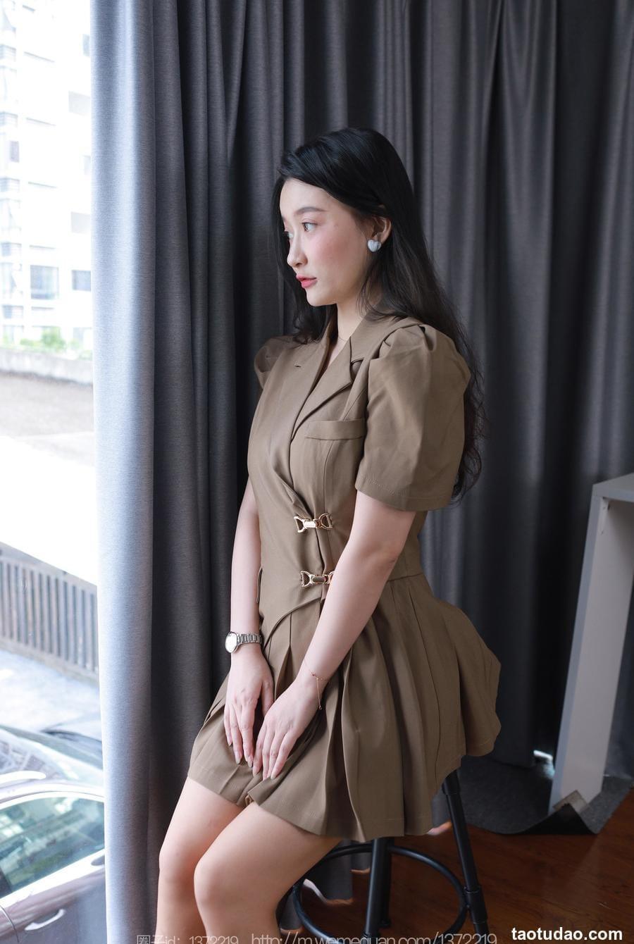 [IESS异思趣向] 2023.09.11 丝享家 1530 秋秋《甜蜜蜜》[83P-79.3M]