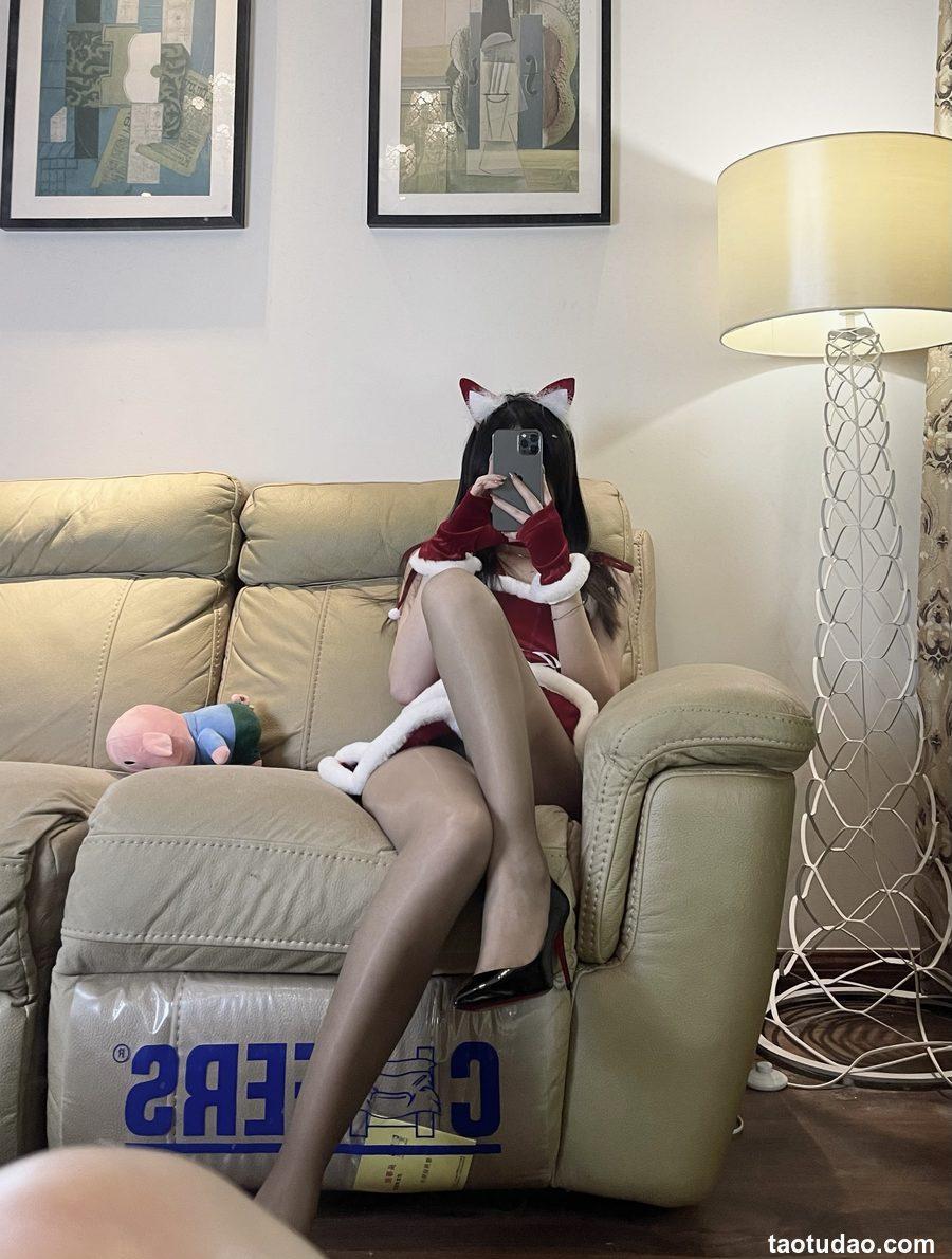 梦里一只喵 - 圣诞限定 [38P+1V-290MB]