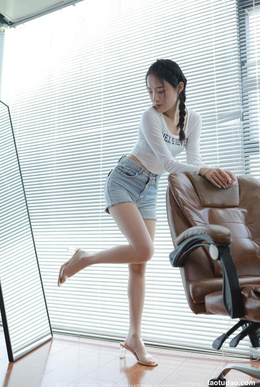 [IESS异思趣向] 2023.06.22 丝享家 1462 婉萍《邻家小妹》[81P-83.7M]