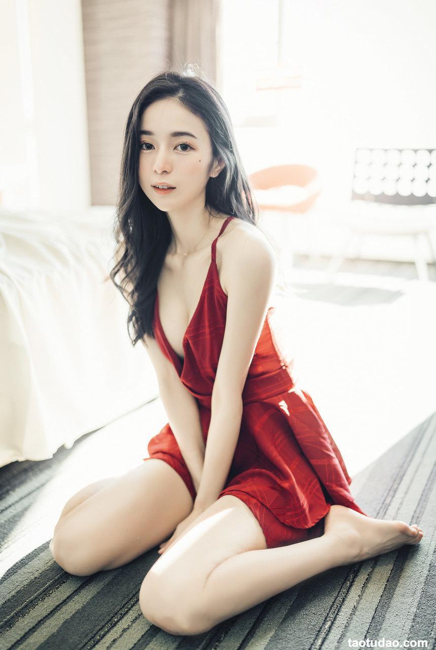 辰辰 - 不止黑丝[132P-275M]