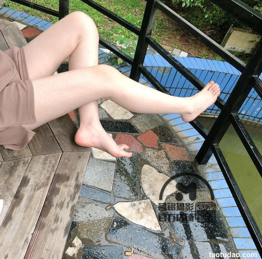 [誉铭传媒]袜足摄影 2020年 NO.041[86P+1V／0.98GB]