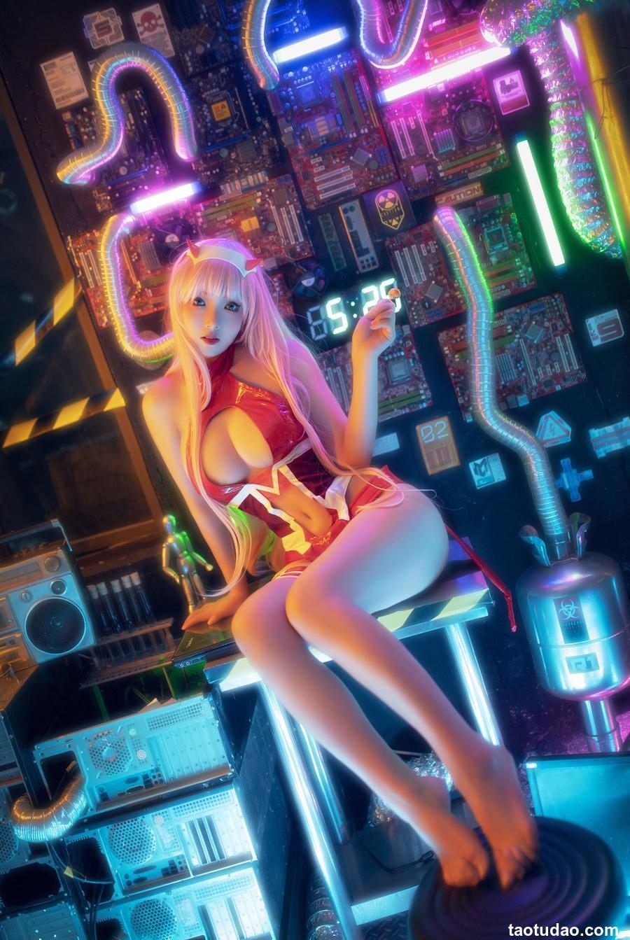 立花花 - NO.04 舰长 国家队02驾驶服 [14P-17MB]