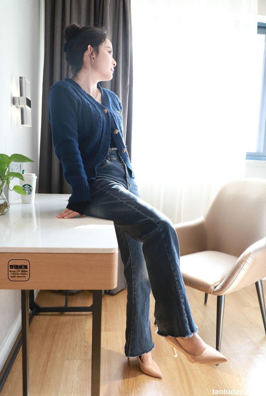 [誉铭传媒]袜足摄影 2024年《新年礼包2》[95P+1V／1.49GB]