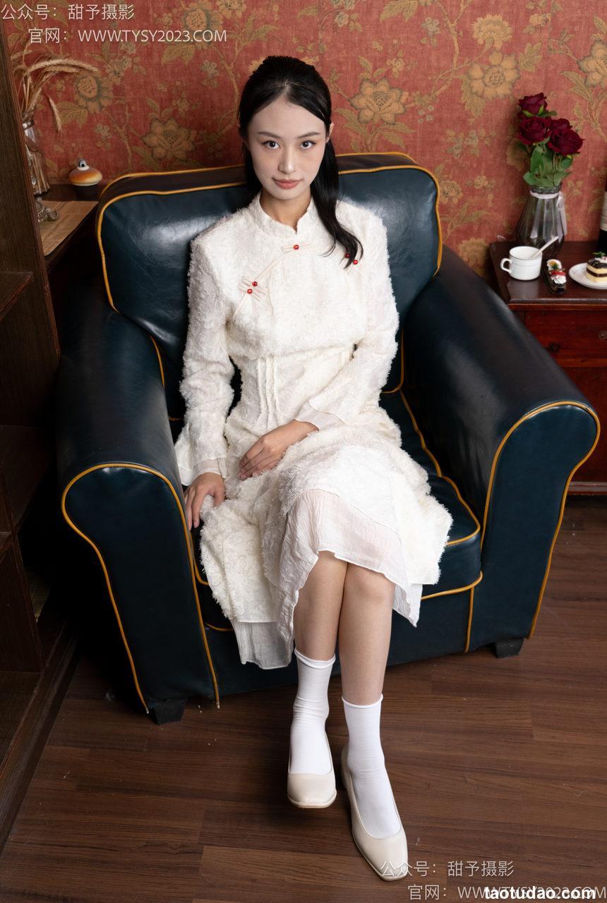 甜予摄影 NO.029 肉肉-高跟鞋、白棉袜、裸足[127P+2V／10.0GB]