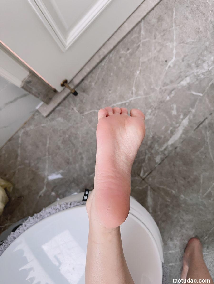 陈妮妮UNI - 美足艺术 [51P-143MB]