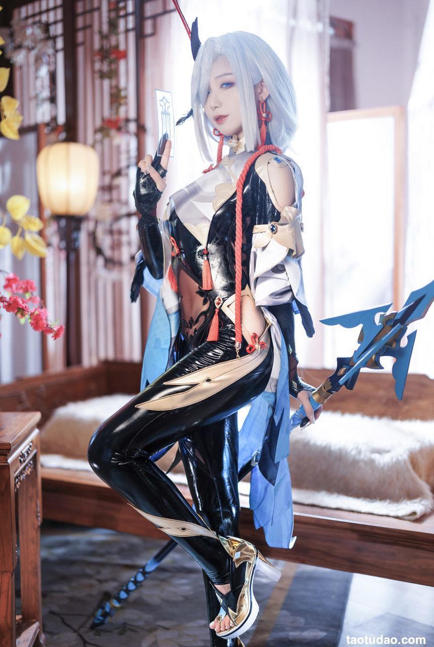 封疆疆v -  原神 申鹤 [31P-204MB]