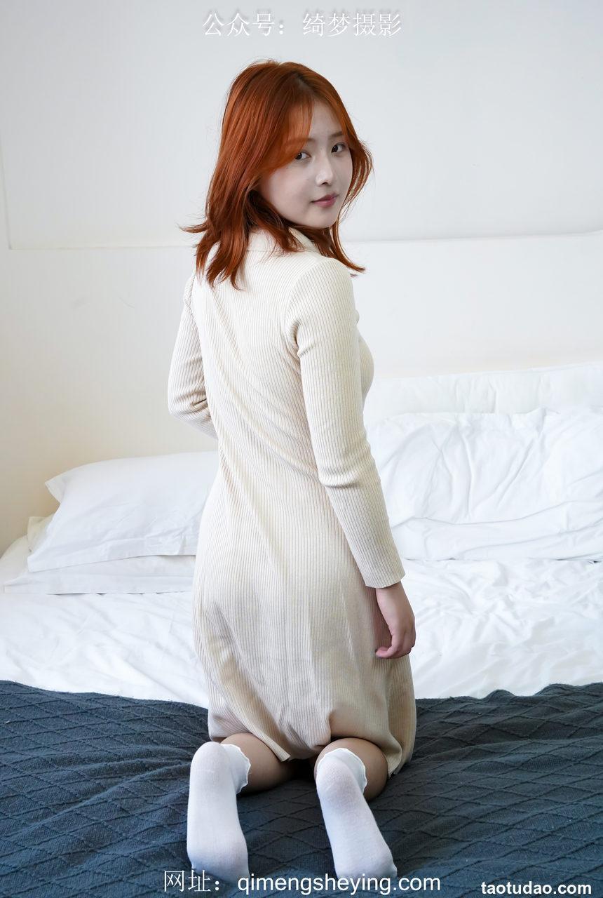 [绮梦摄影] 2024.10.18 NO.056 露露 珍藏无修无水印版  [157P+1V-4.33G]