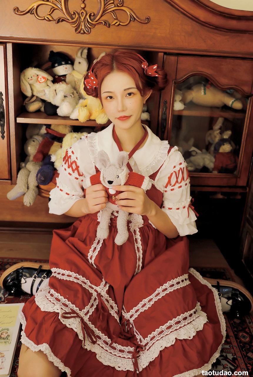 [YITUYU艺图语]2022.12.25 欢迎光临我的娃娃屋 小霜[30+1P／212MB]