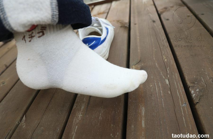 [誉铭传媒]袜足摄影 2019年《2月会员专享作品》[145P+1V／1.35GB]