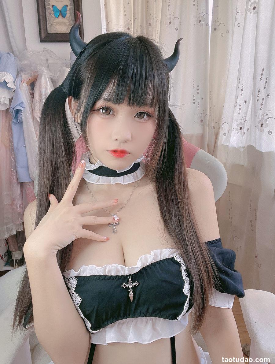 miko酱ww -  自拍系列mikoの黑丝03[185P-1.26GB]