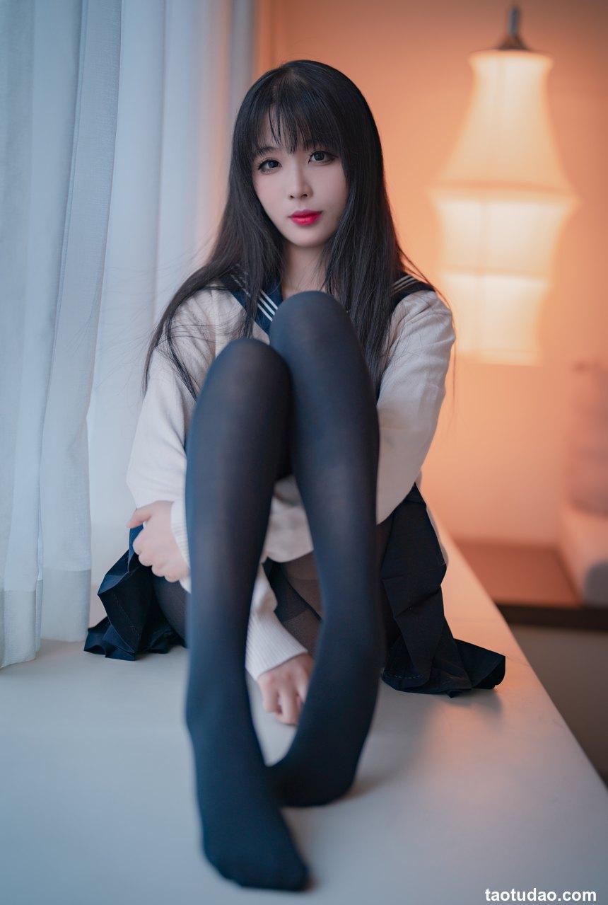 轩萧学姐 - JK厚裤袜 [44P-167MB]