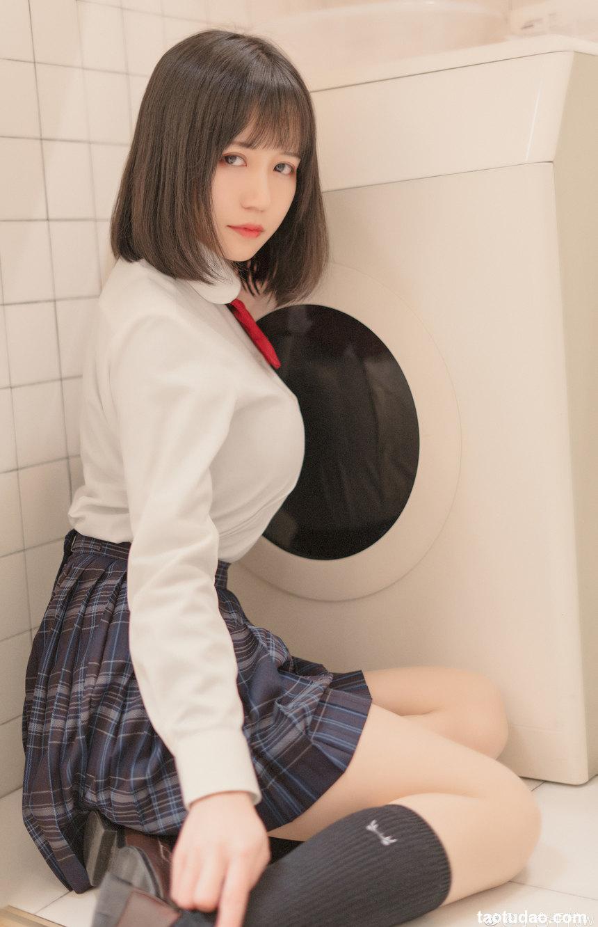 小仓千代w 微博图[354P-1.8GB]