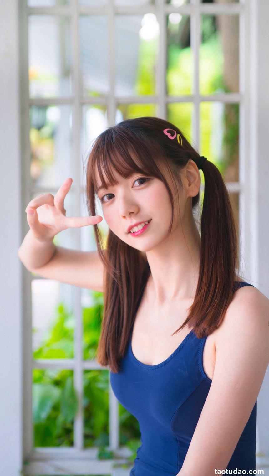 kyokyo沉迷汉堡王 - 死库水 [13P-29MB]