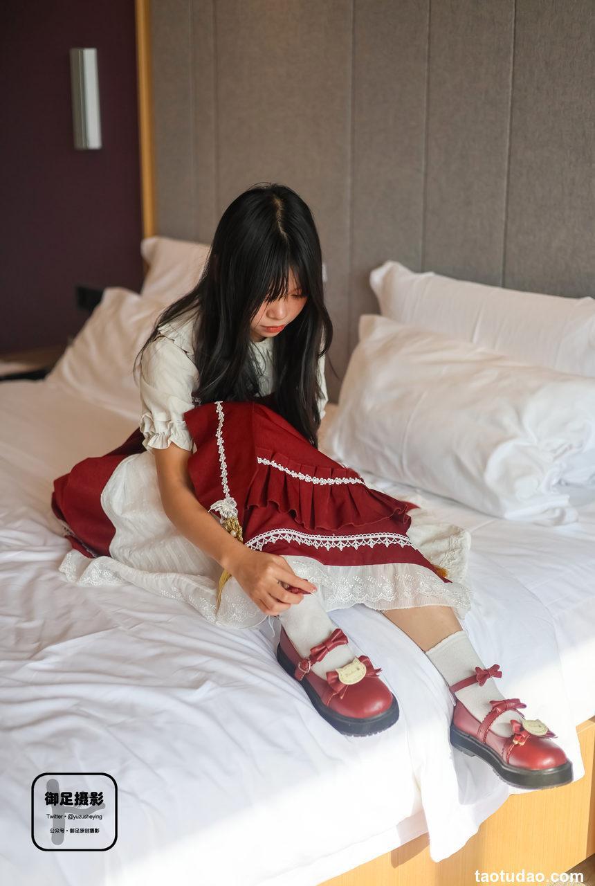 御足摄影 NO.004 可爱洛丽塔 [78P1V2.27GB]