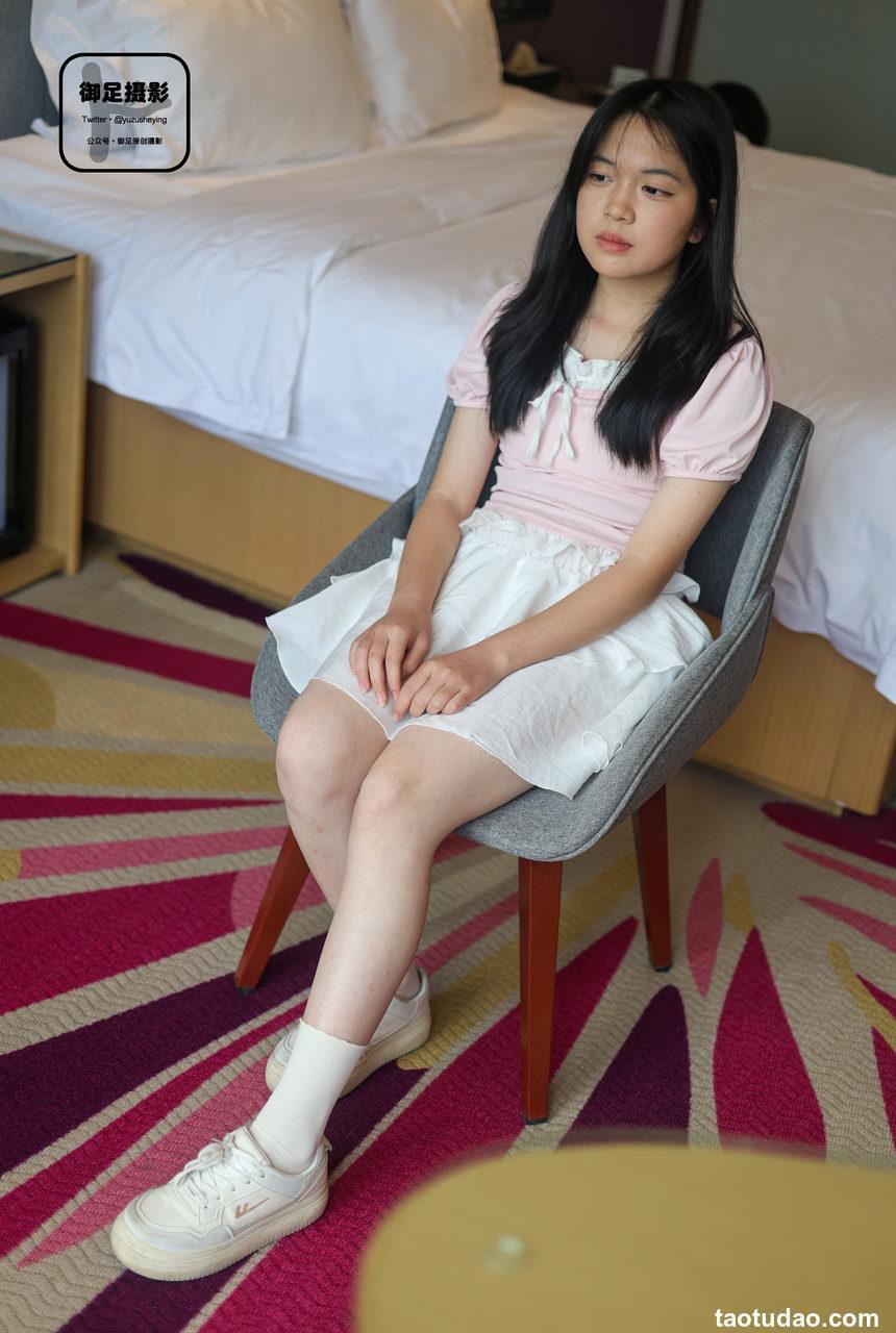 御足摄影 NO.002 回力鞋棉袜 [88P1V2.80GB]