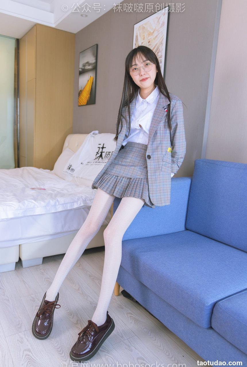 [BoBoSocks袜啵啵]NO.202 稚予-皮鞋、白色蕾丝丝袜、ol风[140P+1V／5.90GB]