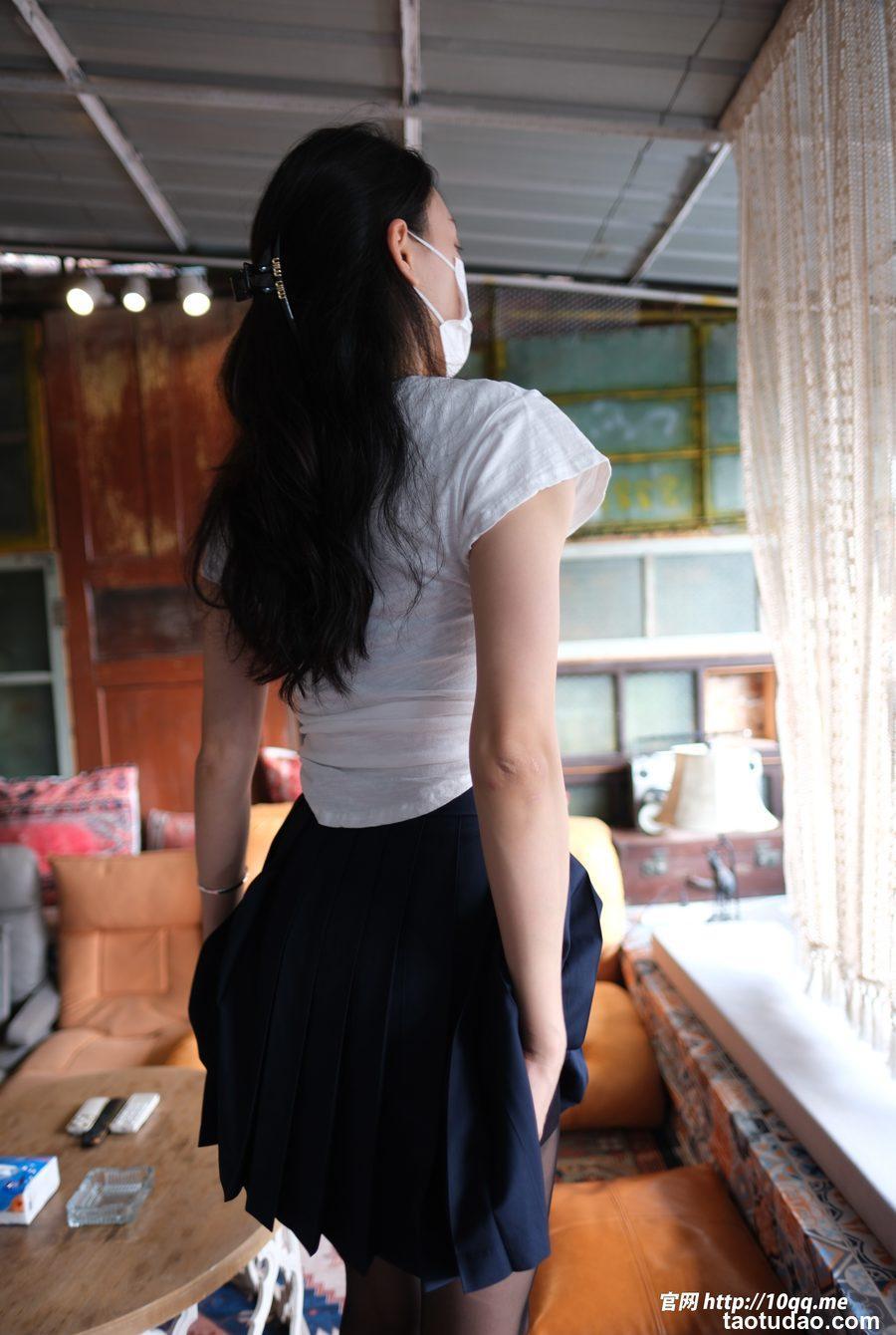 [ROSI口罩系列]2024.03.04 NO.2822[33+1P／39MB]