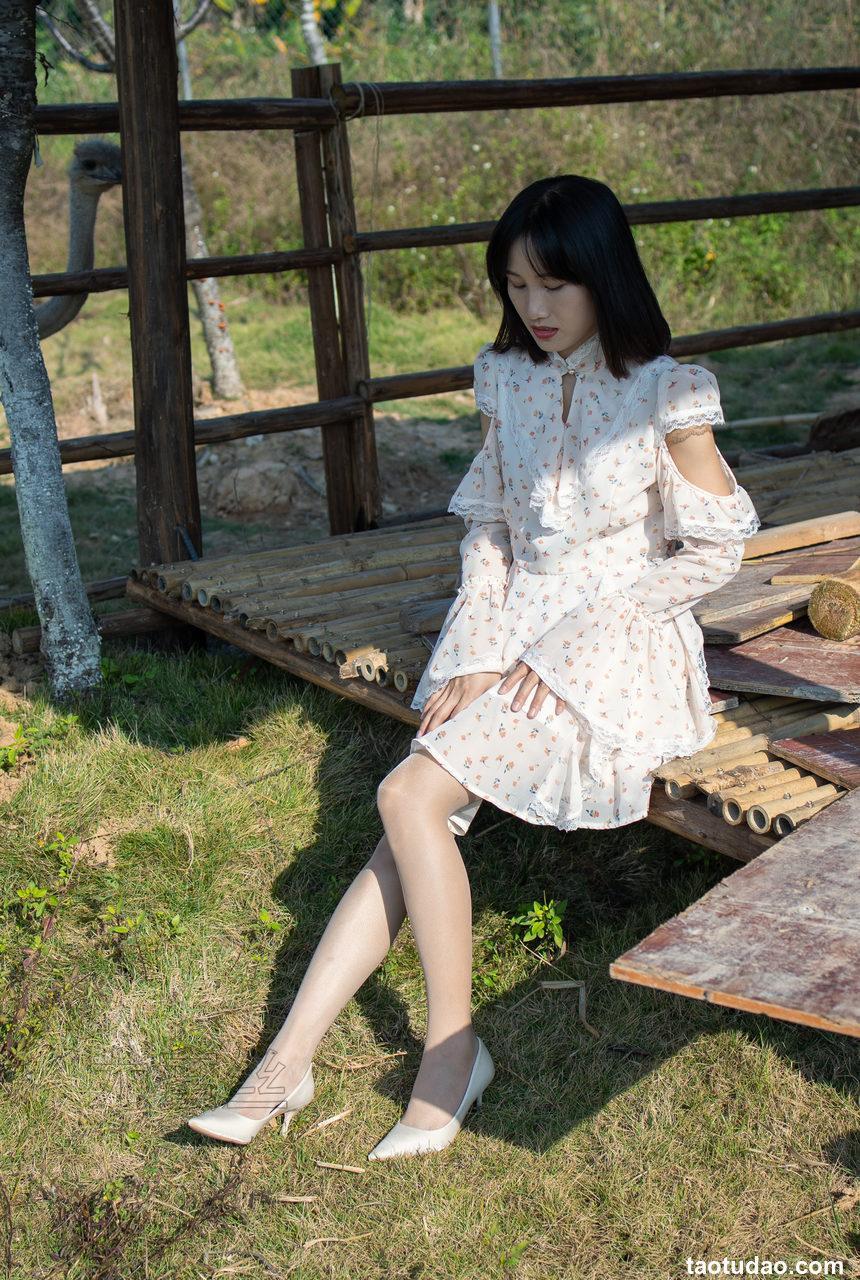 [尤蜜丝]穿搭写真 NO.086[76P／400MB]