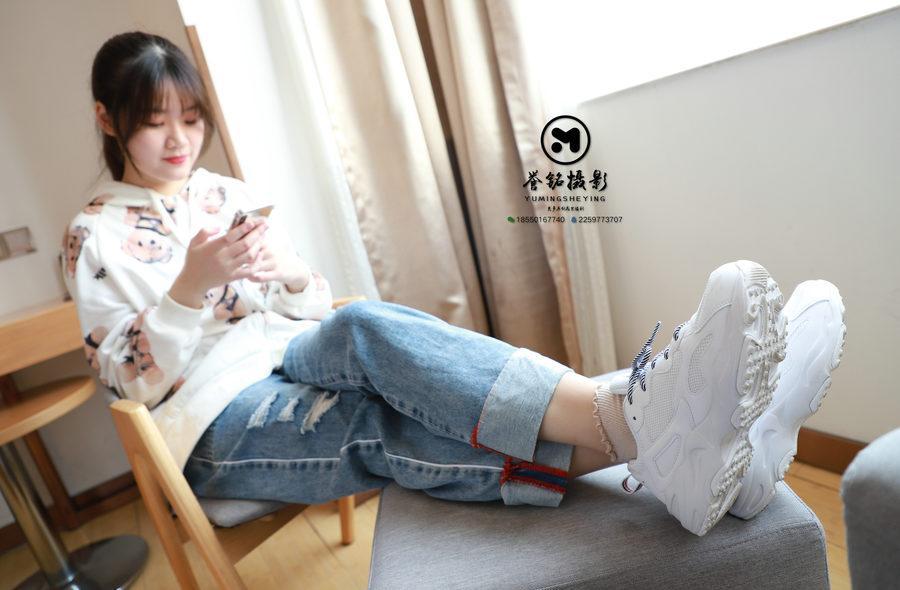 [誉铭传媒]袜足摄影 2019年 NO.080[100P／670MB]