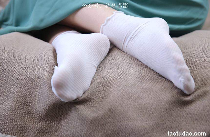 [绮梦摄影] 2024.11.16 NO.085 yuuu 珍藏无修无水印版 [180P+1V-5.25G]