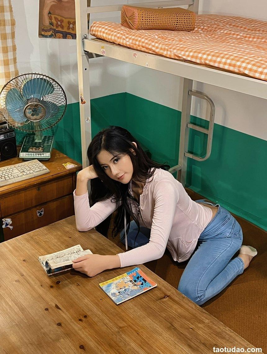 就是阿朱啊 - NO.45 睡在下铺的同学 [15P-11MB]