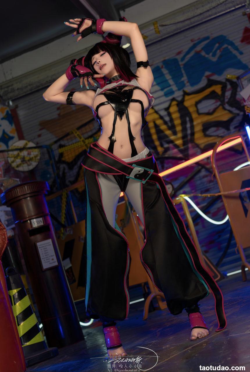 黏黏团子兔  五月作品『街霸-韩蛛俐』 [81P1V-1.39GB]