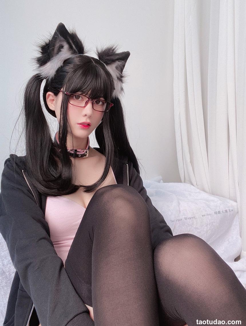 眼酱大魔王w NO.72 黑猫 [26P-104M]