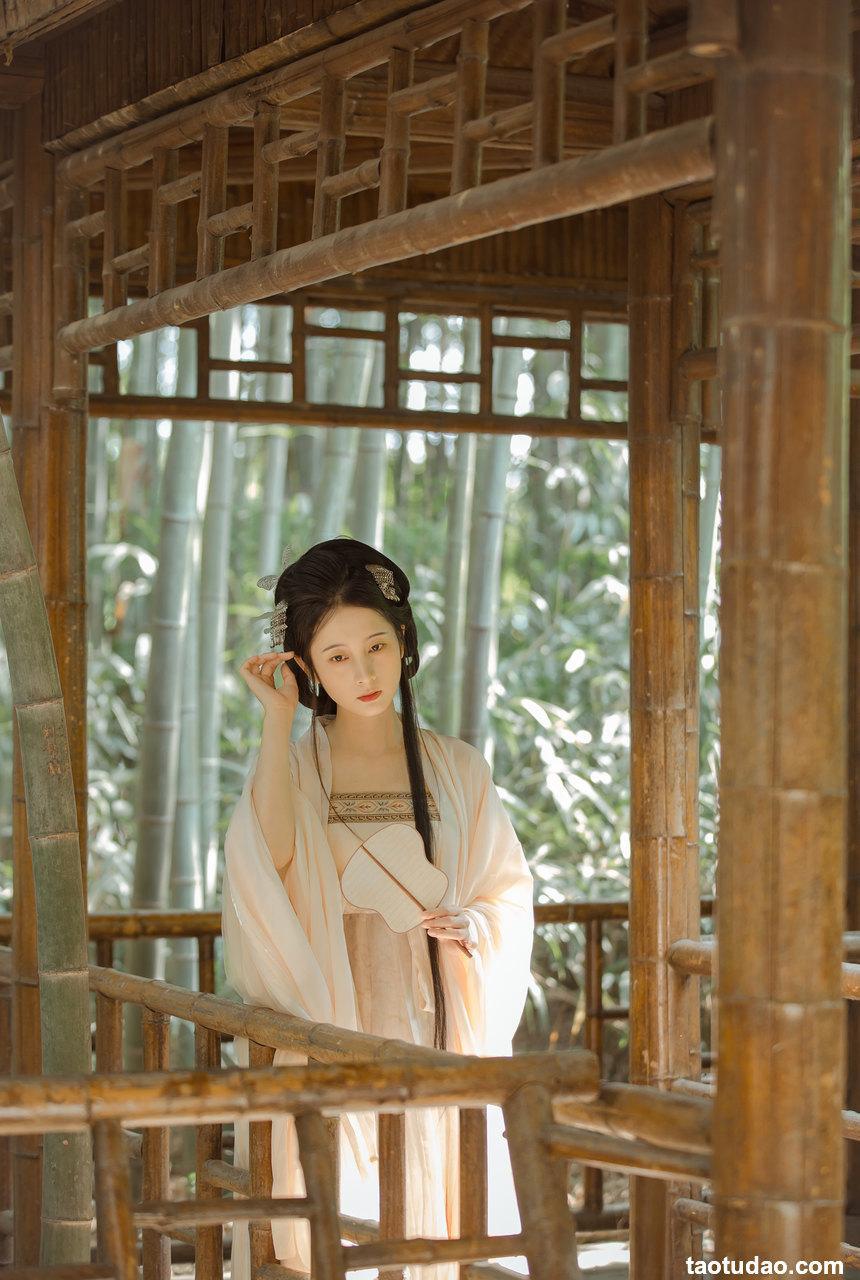 [YITUYU艺图语]2022.12.23 荣耀时，她是象征 五月的三花猫[21+1P／139MB]