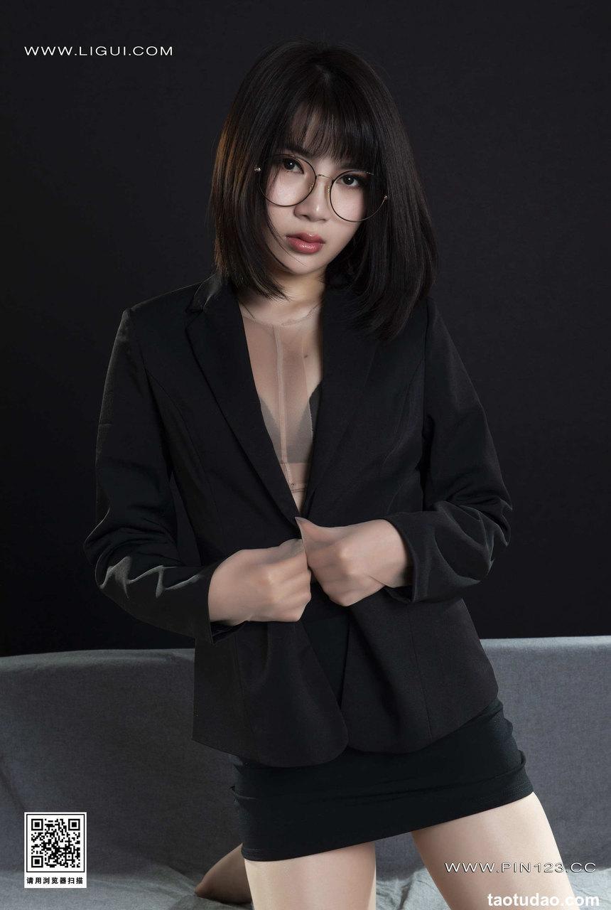 [Ligui丽柜] 2023.06.30 《颜丝紧缚》小七 [58+1P-77M]