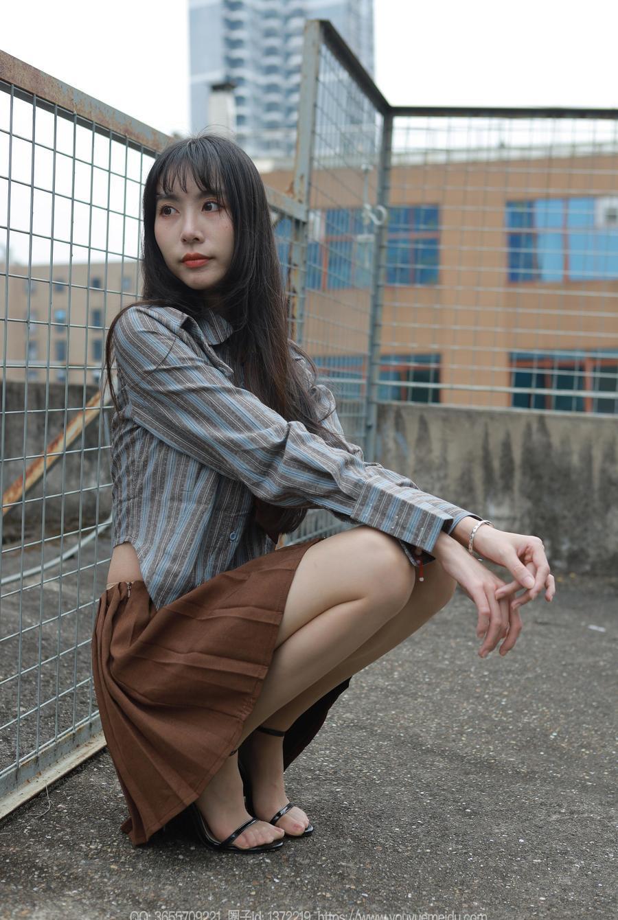 [IESS异思趣向] 2023.10.20 丝享家 1564 团团《美丽后竖线》[82P-104.5M]