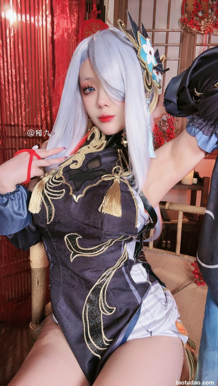 九言-申鹤冷花幽露旗袍单人版[42P+15V-286MB]