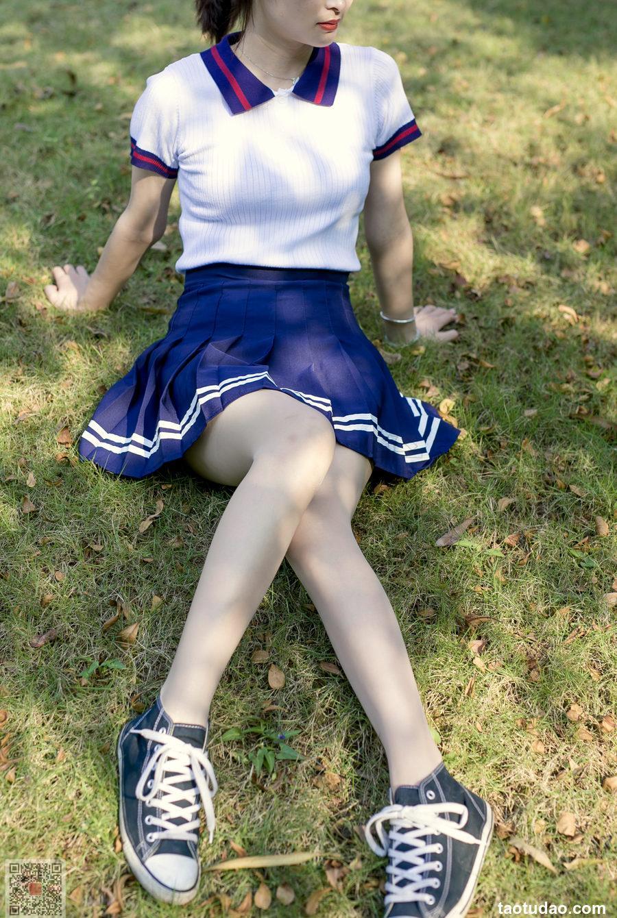 [尤蜜丝]穿搭写真 NO.016[89P／375MB]