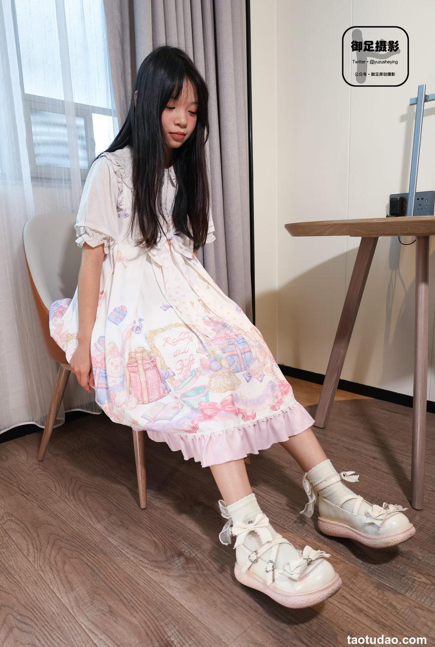 御足摄影 NO.020 洛丽塔美足 [100P1V3.11GB]