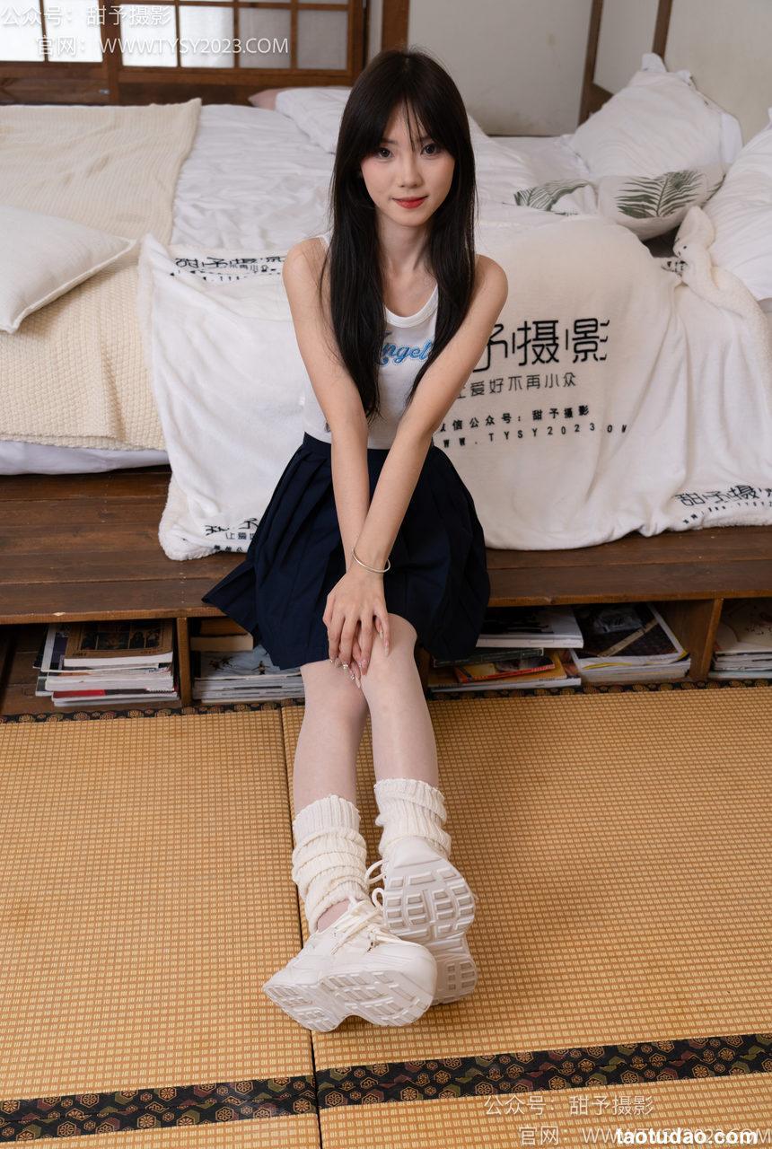 甜予摄影 NO.018 璇璇-运动鞋、白丝[131P+2V／10.0GB]