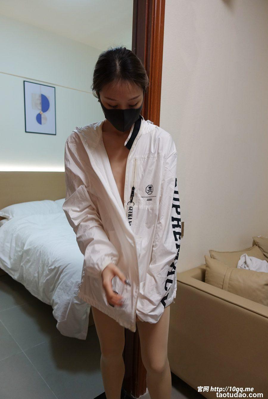 [ROSI口罩系列]2024.03.05 NO.2823[75+1P／82MB]