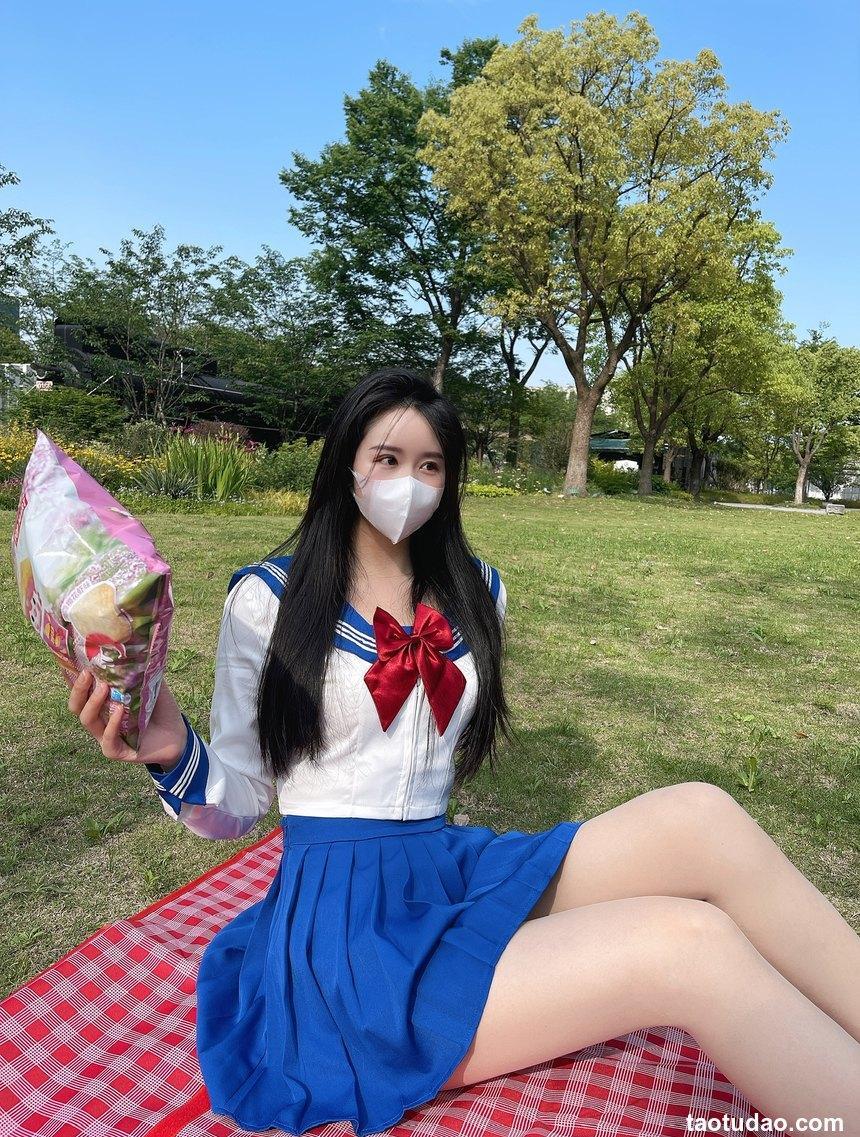 软妹小九九[July芝岚] - 户外野餐 [59P-88MB]