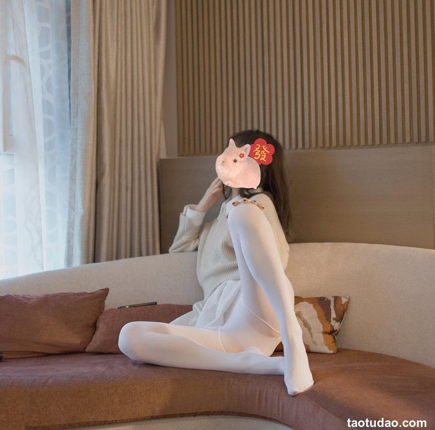 禅院熏(熏仔)图集 – 厚白女友雪糕(28P-215MB)