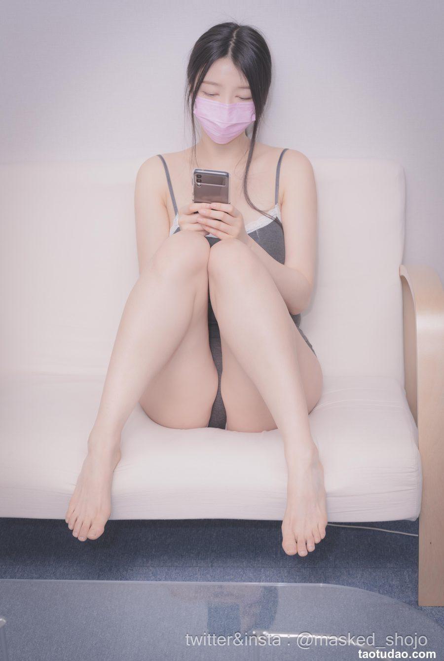 Shojo - Waterfall big tits [17P-78MB]