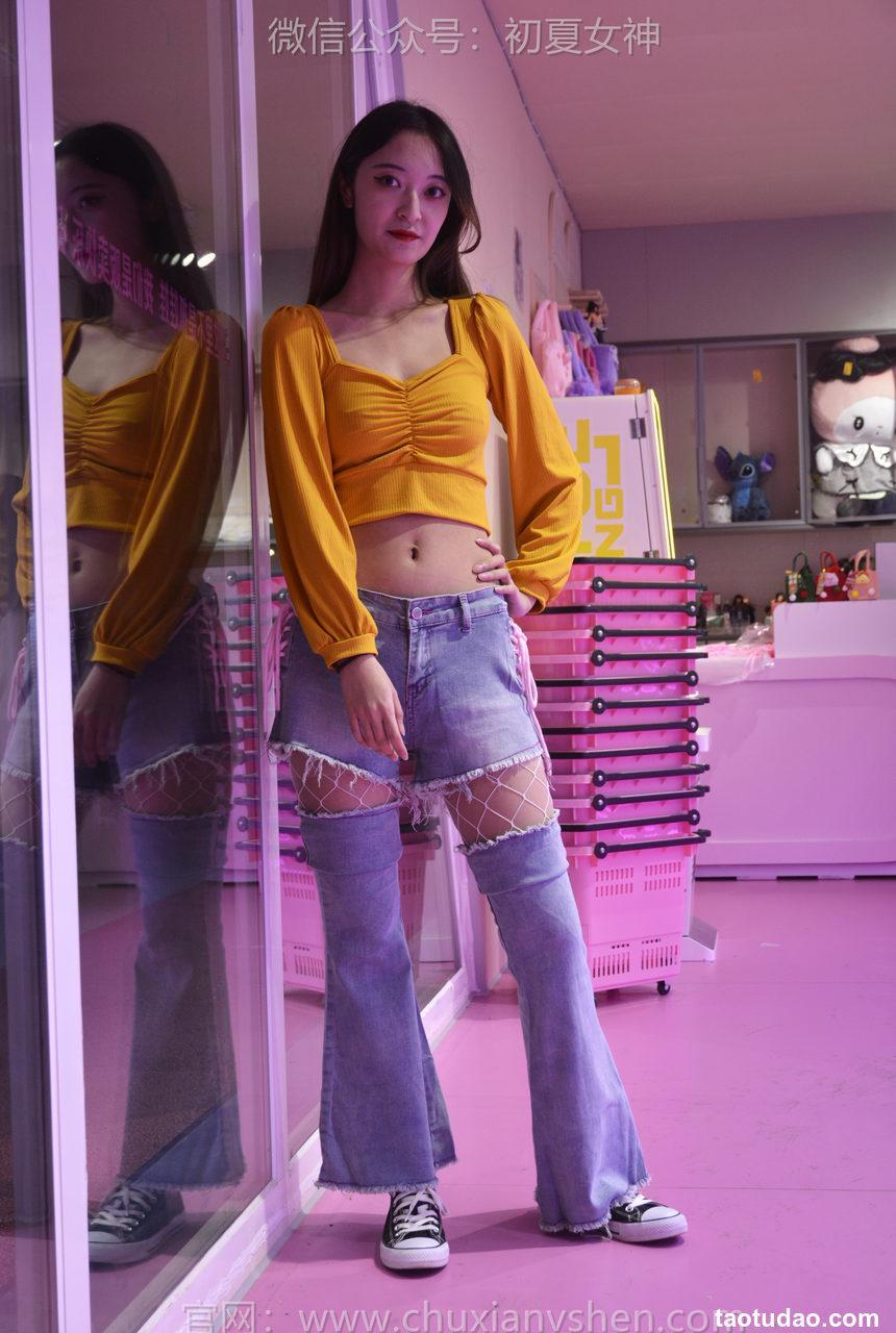 初夏女神 NO.142 依依 邻家女孩[120P+1V／3.21GB]