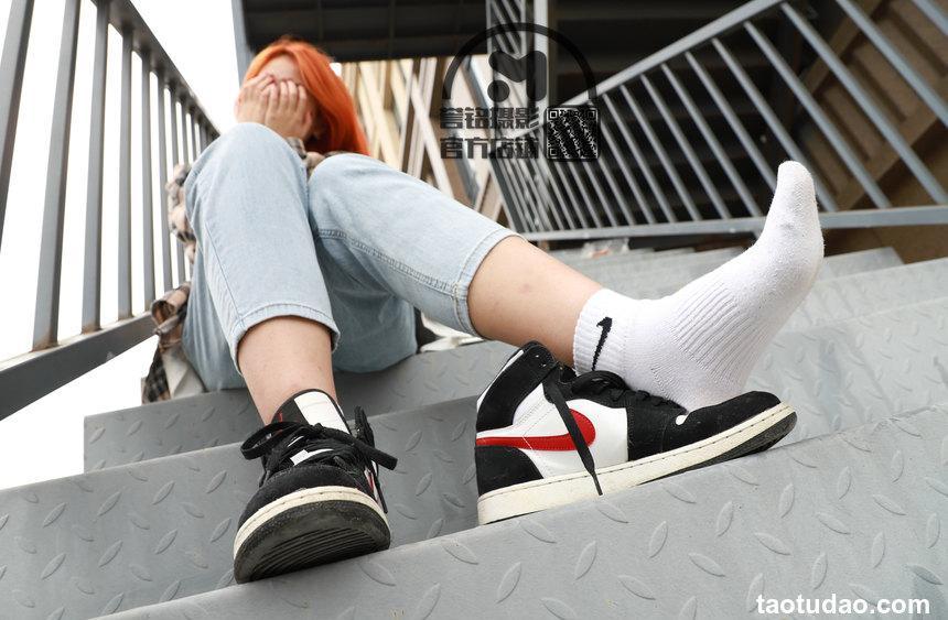 [誉铭传媒]袜足摄影 2020年 NO.044[80P+1V／844MB]